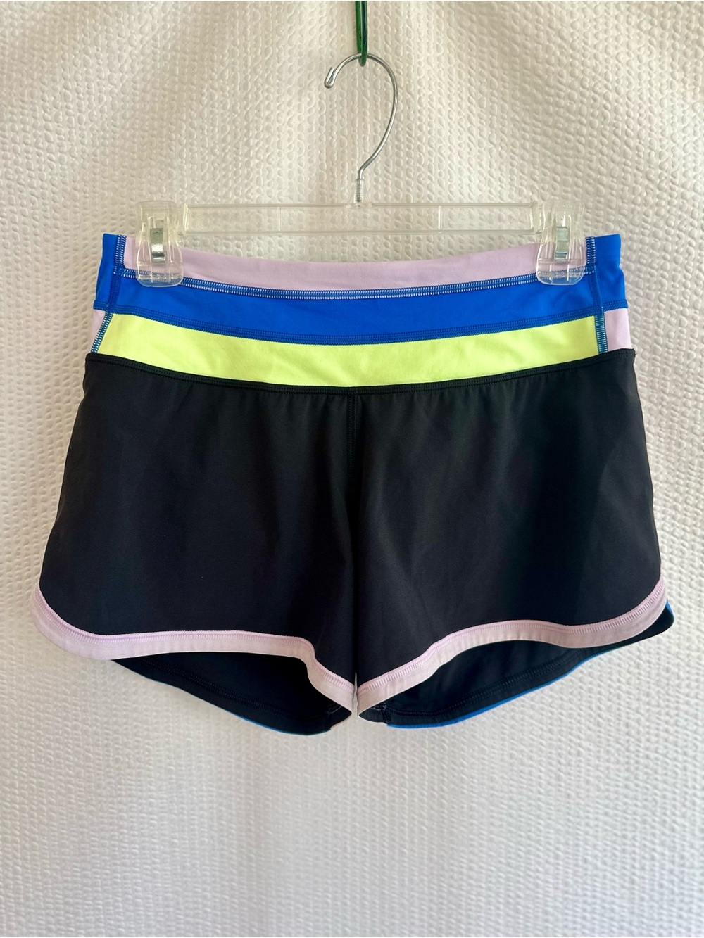 LULULEMON Groovy Run Shorts Black Blue Neon Yellow Pink 4.5” Running Size 4
